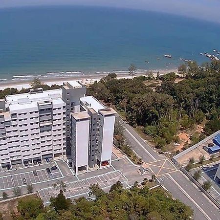 Alfaruqi Homestay Seaview 8 Kuantan Esterno foto