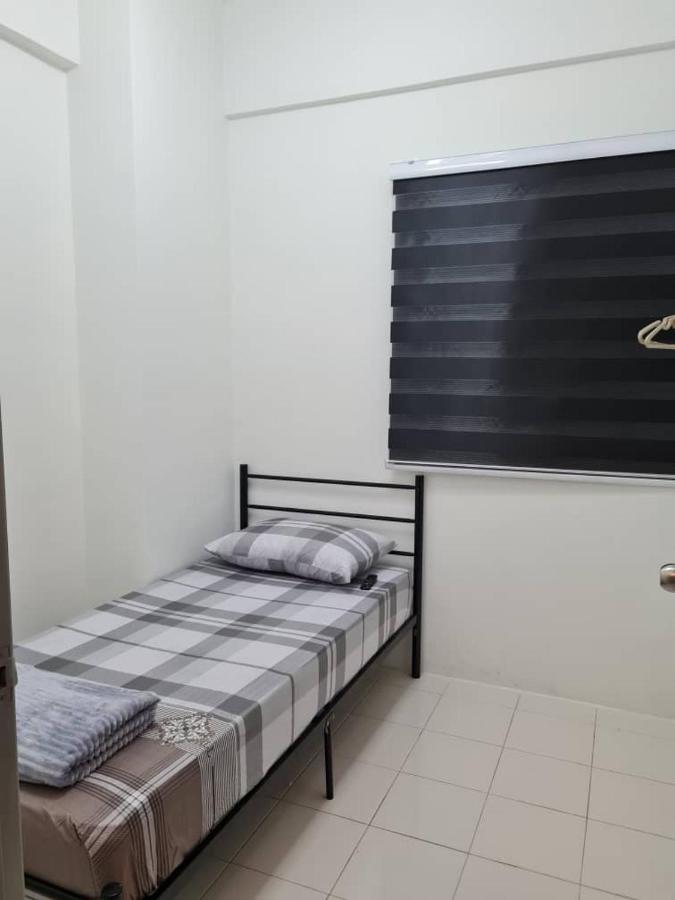 Alfaruqi Homestay Seaview 8 Kuantan Esterno foto